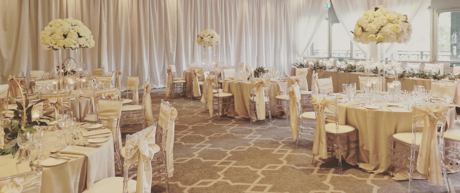Black, White & Ivory Table Cloths 2