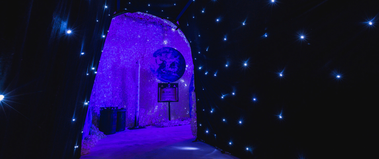 Space themed events and prop hire2